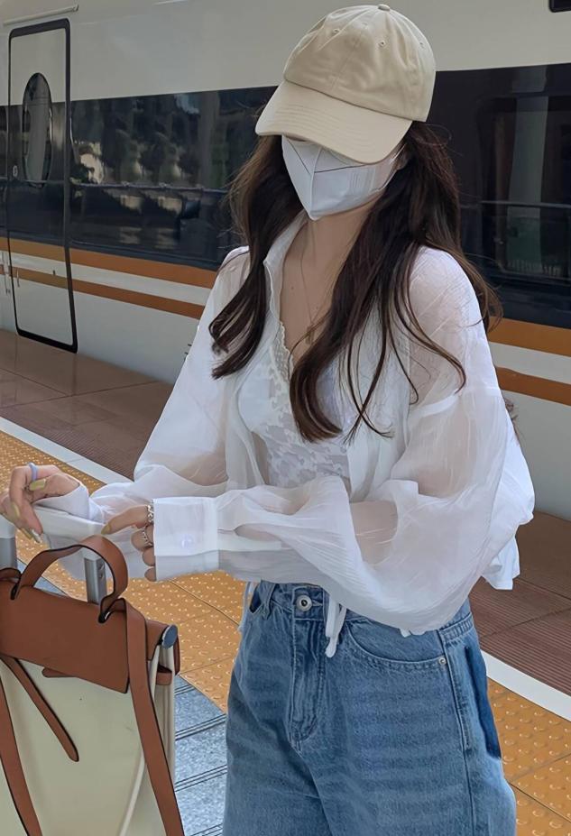 White chiffon sunscreen shirt with a cardigan shawl blouse short tulle long-sleeved blouse outside the sling