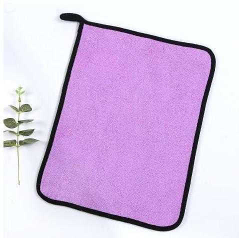 Special water-absorbing lint-free cleaning towel for rag cleaning